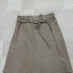 Banana Republic Taupe Leather A-Line Skirt with Waist Tie size 12
